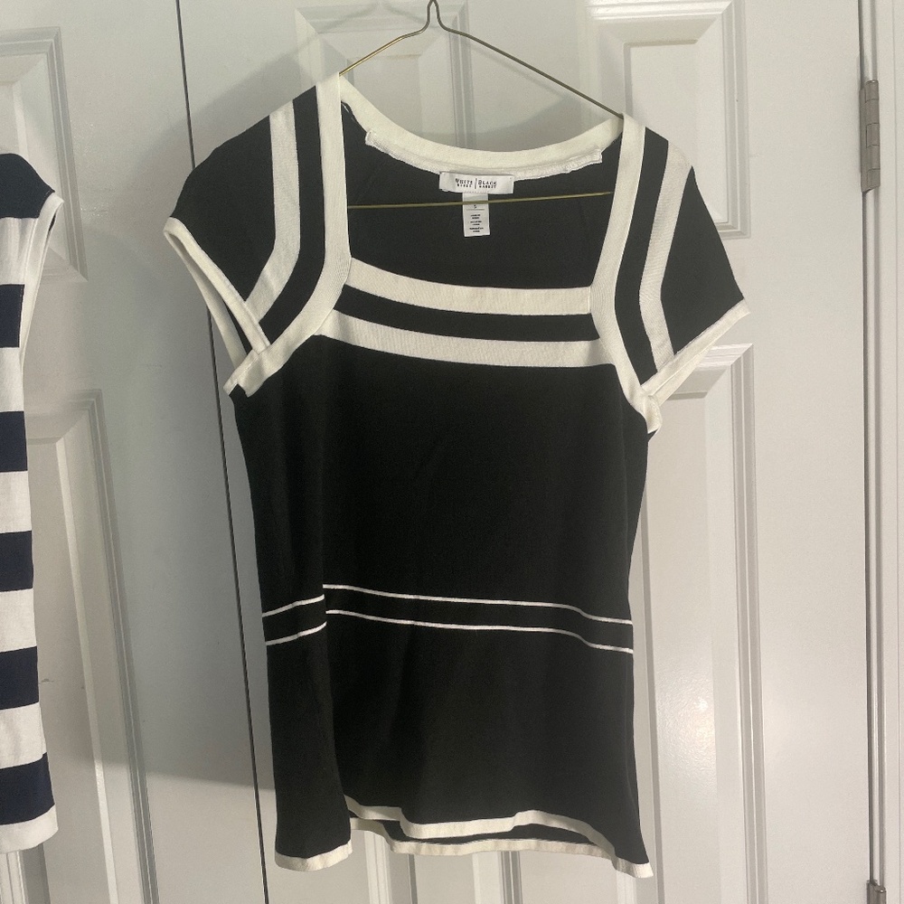 WHBM top. Worn once. Excellent condition